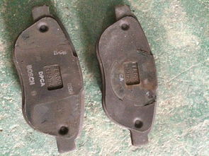 刹车系统维护报告 刹车片更换、刹车油更新与刹车盘检查